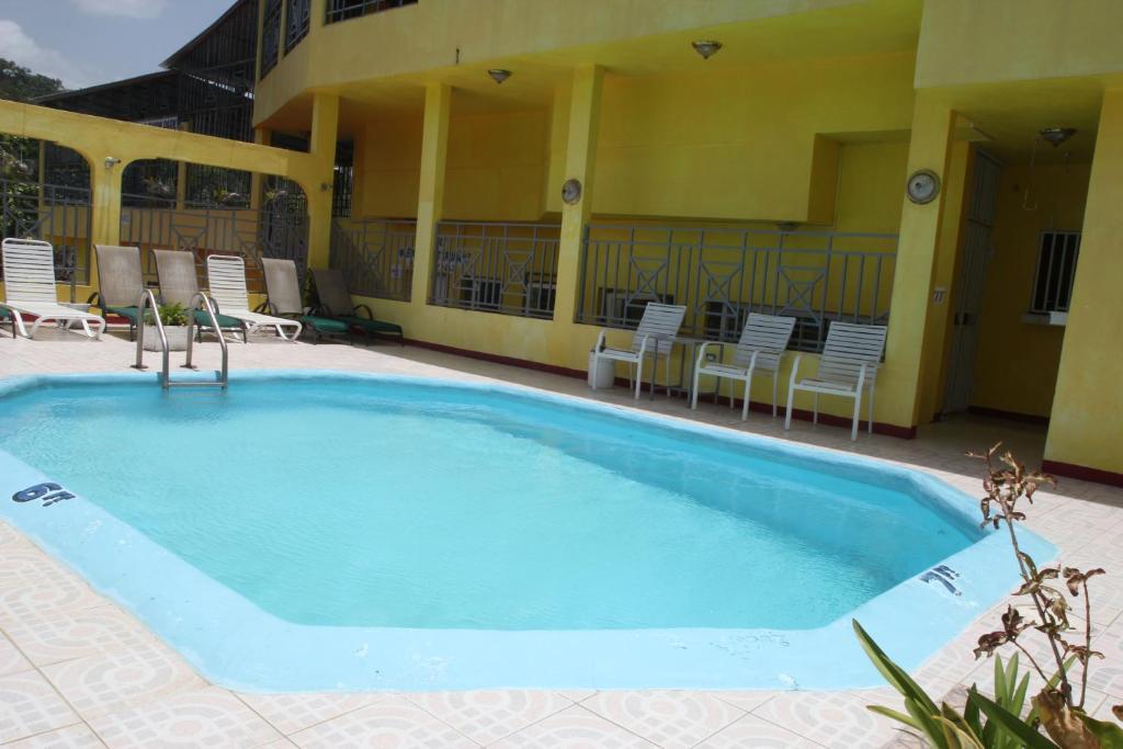Executive Shaw Park Guest House Ocho Ríos Exterior foto